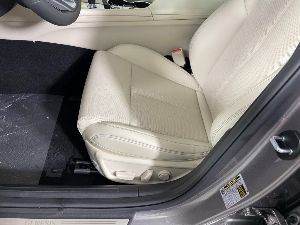 new 2026 Genesis G70 car, priced at $48,090