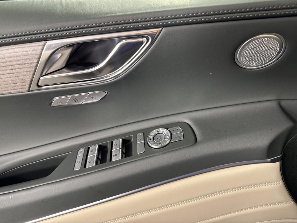 new 2025 Genesis GV80 car, priced at $65,850