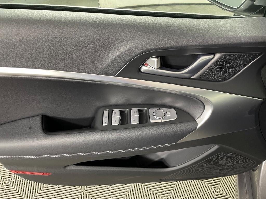 new 2026 Genesis G70 car, priced at $47,595