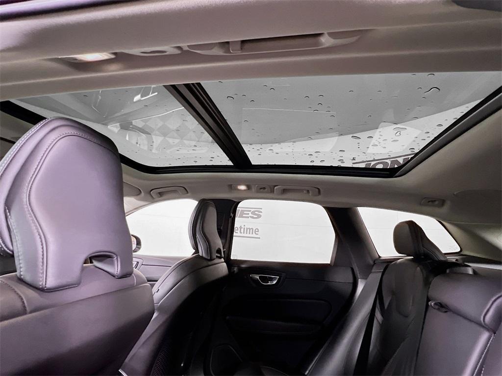 used 2023 Volvo XC60 car, priced at $35,995