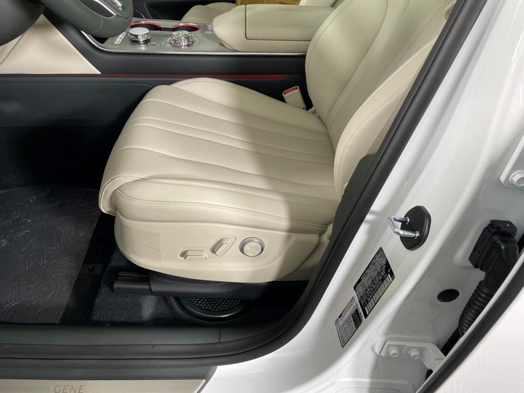 new 2025 Genesis GV80 car, priced at $64,640