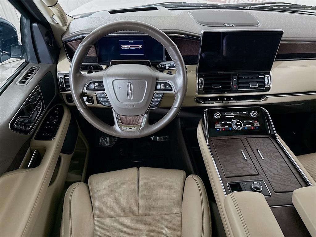 used 2022 Lincoln Navigator car, priced at $63,999