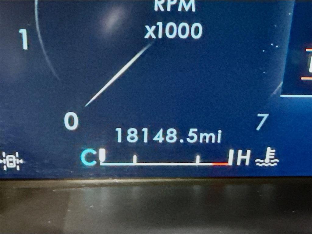 used 2022 Lincoln Navigator car, priced at $63,999