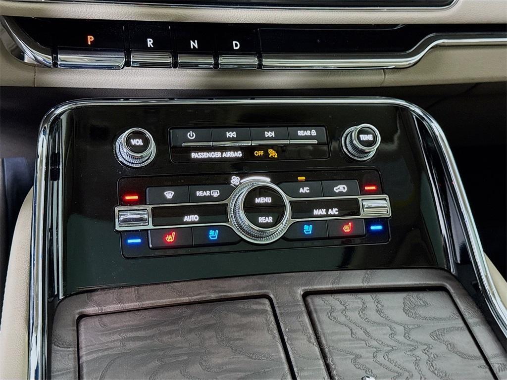used 2022 Lincoln Navigator car, priced at $63,999