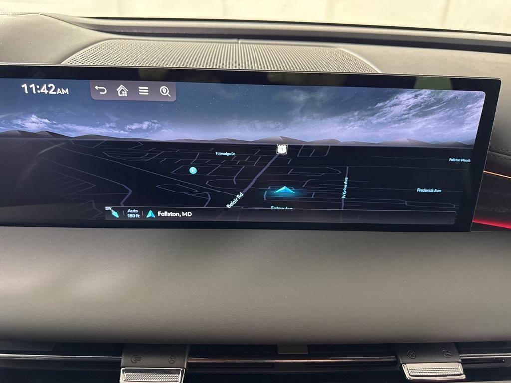 new 2026 Genesis G80 car, priced at $81,720