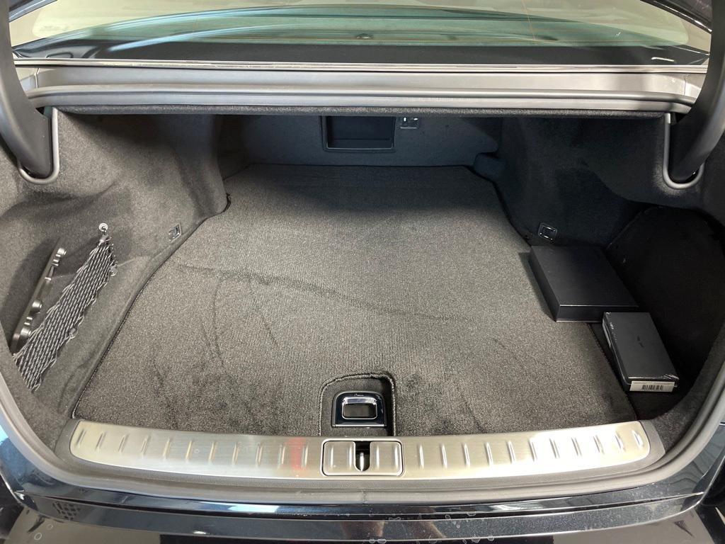 new 2026 Genesis G90 car, priced at $108,065