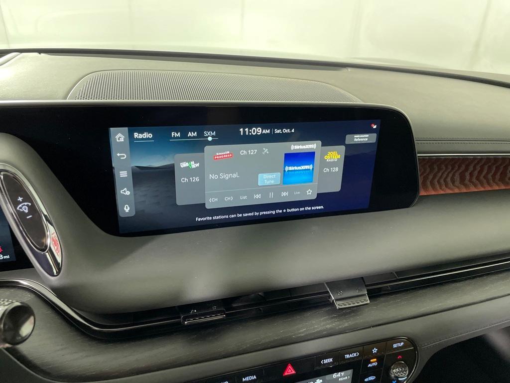 new 2026 Genesis G90 car, priced at $108,065