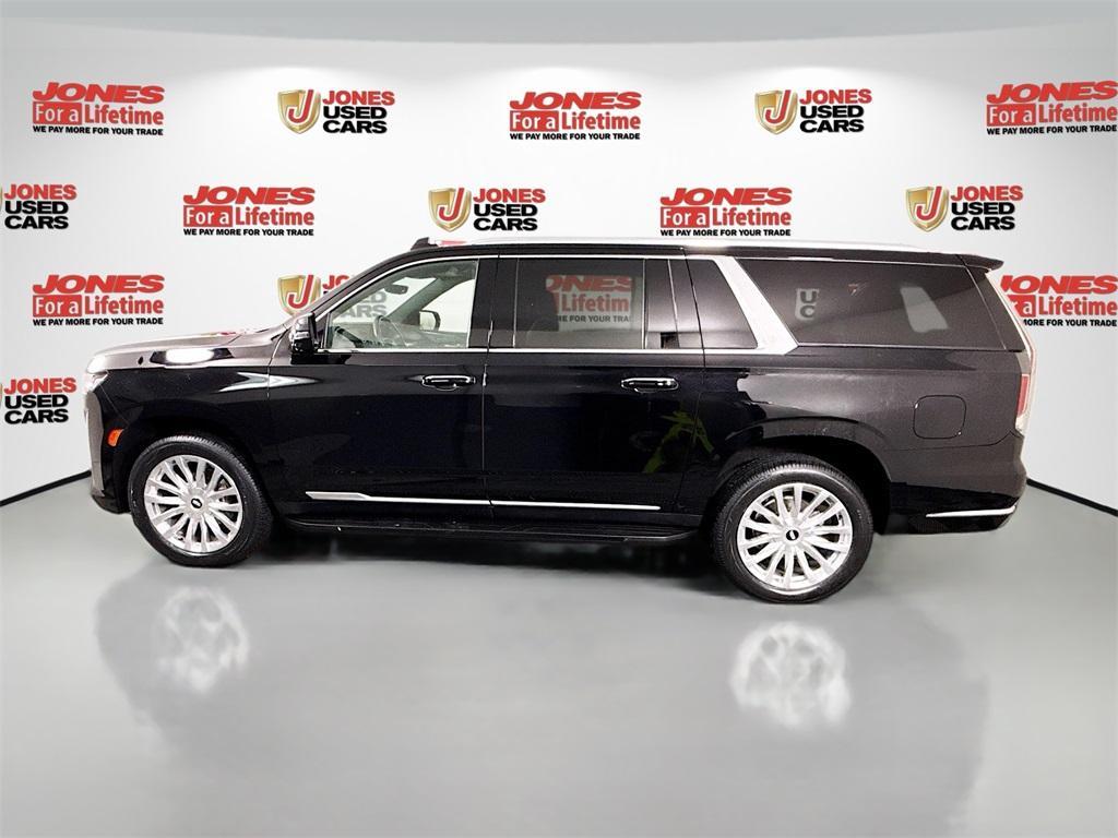 used 2023 Cadillac Escalade ESV car, priced at $64,998