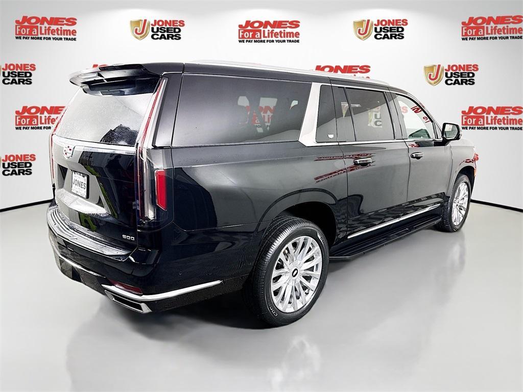 used 2023 Cadillac Escalade ESV car, priced at $64,998