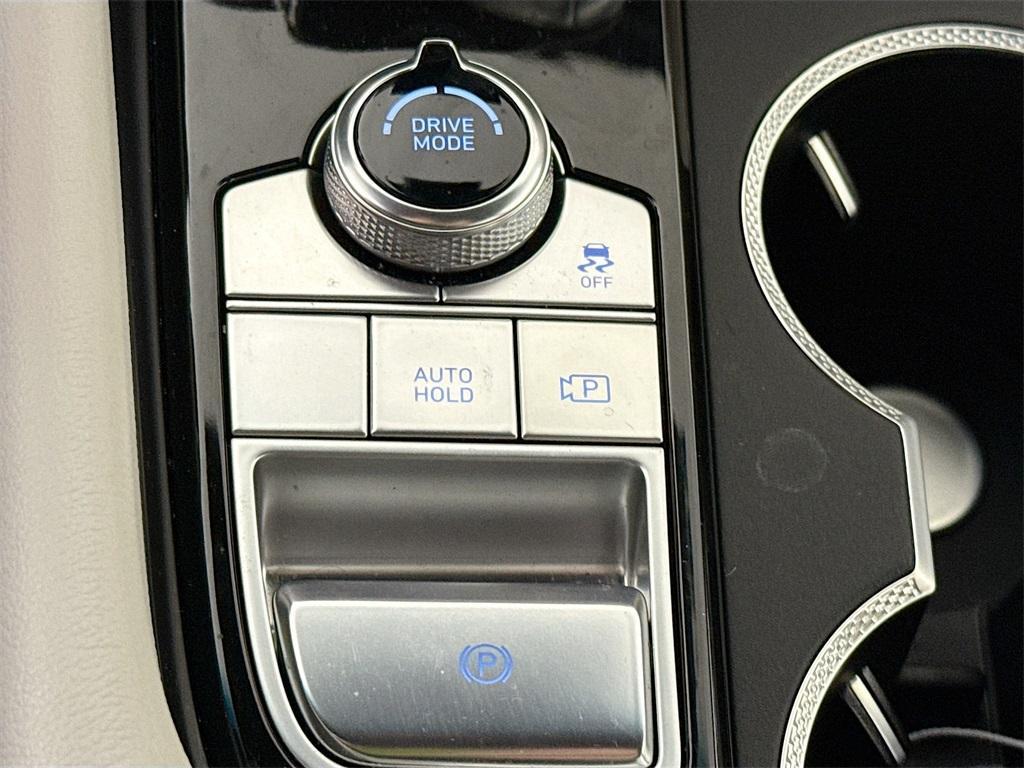 used 2024 Genesis G70 car, priced at $33,887