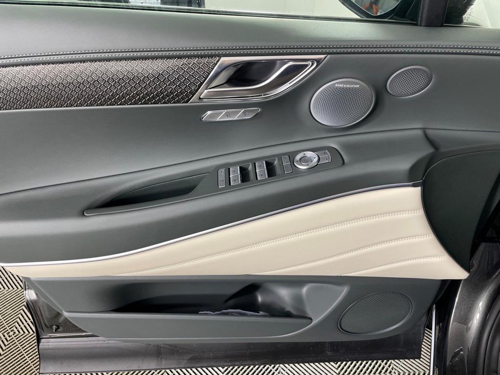 new 2026 Genesis GV80 Coupe car, priced at $90,220