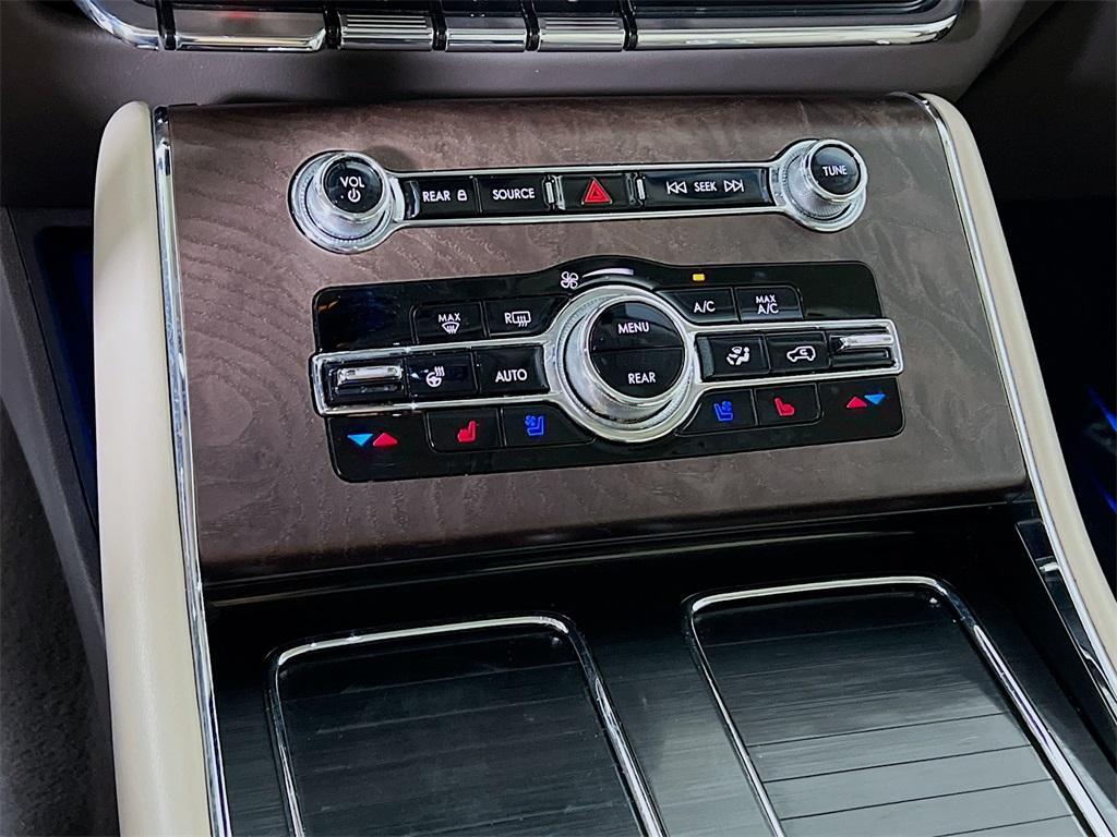 used 2022 Lincoln Aviator car, priced at $45,998