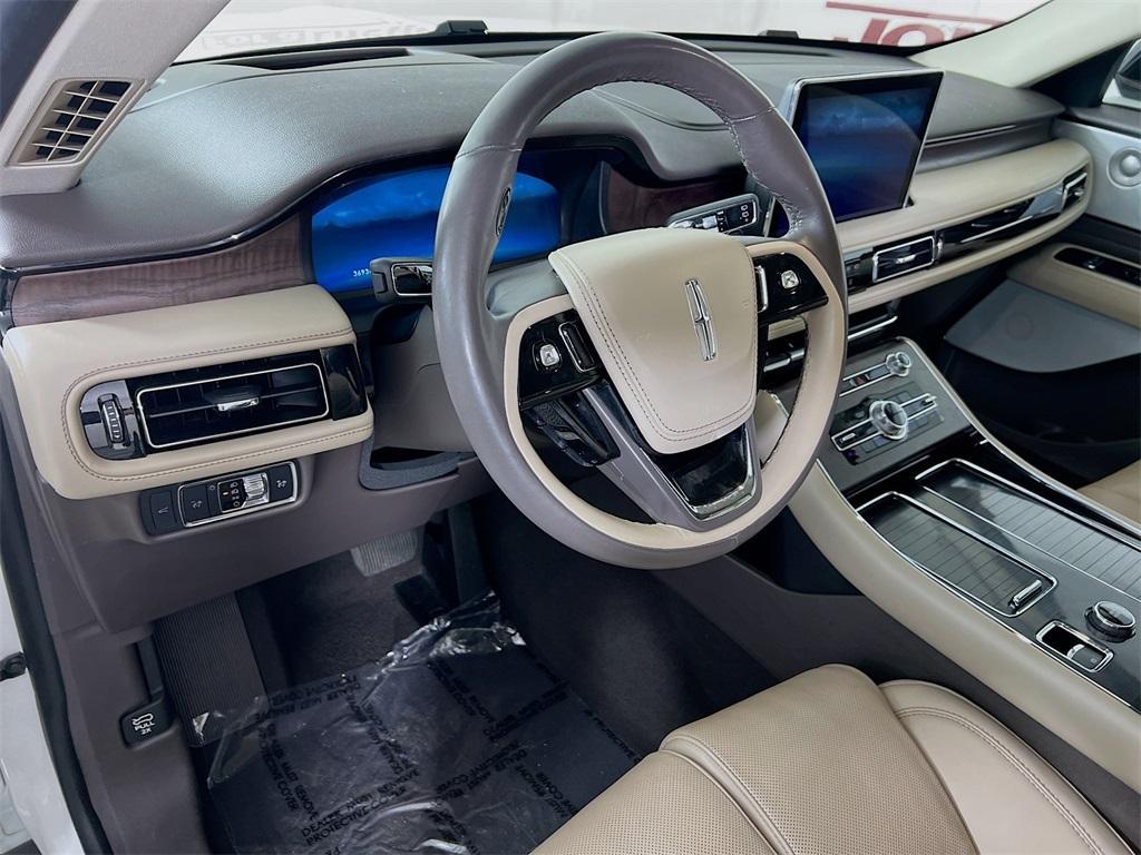 used 2022 Lincoln Aviator car, priced at $45,998