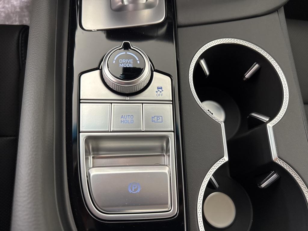 new 2026 Genesis G70 car, priced at $46,945