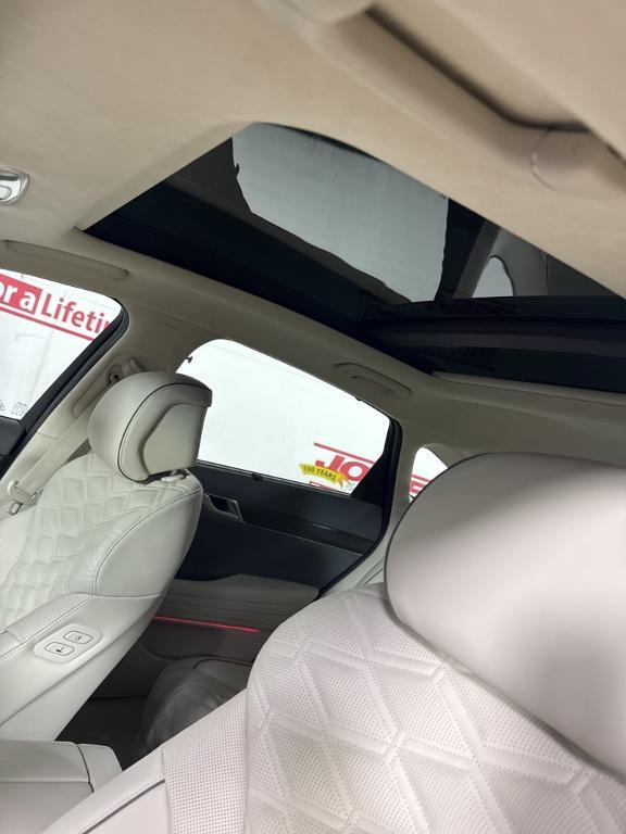 new 2025 Genesis G80 car, priced at $79,000