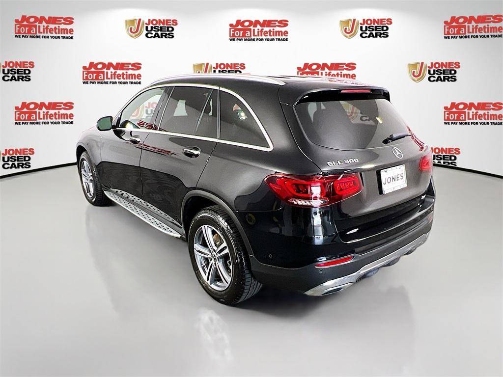 used 2021 Mercedes-Benz GLC 300 car, priced at $30,995