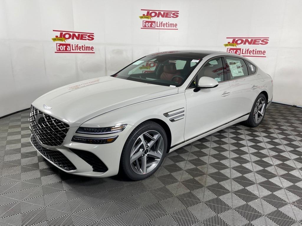 new 2025 Genesis G80 car, priced at $70,155