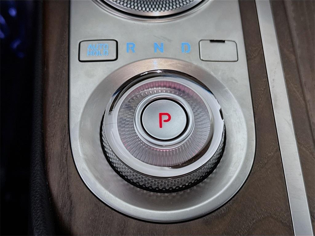 used 2021 Genesis G80 car, priced at $30,995