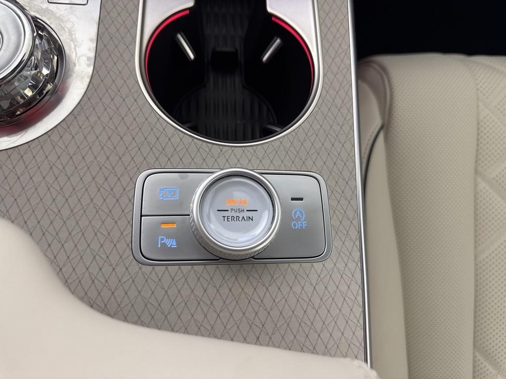new 2026 Genesis GV80 car, priced at $85,090