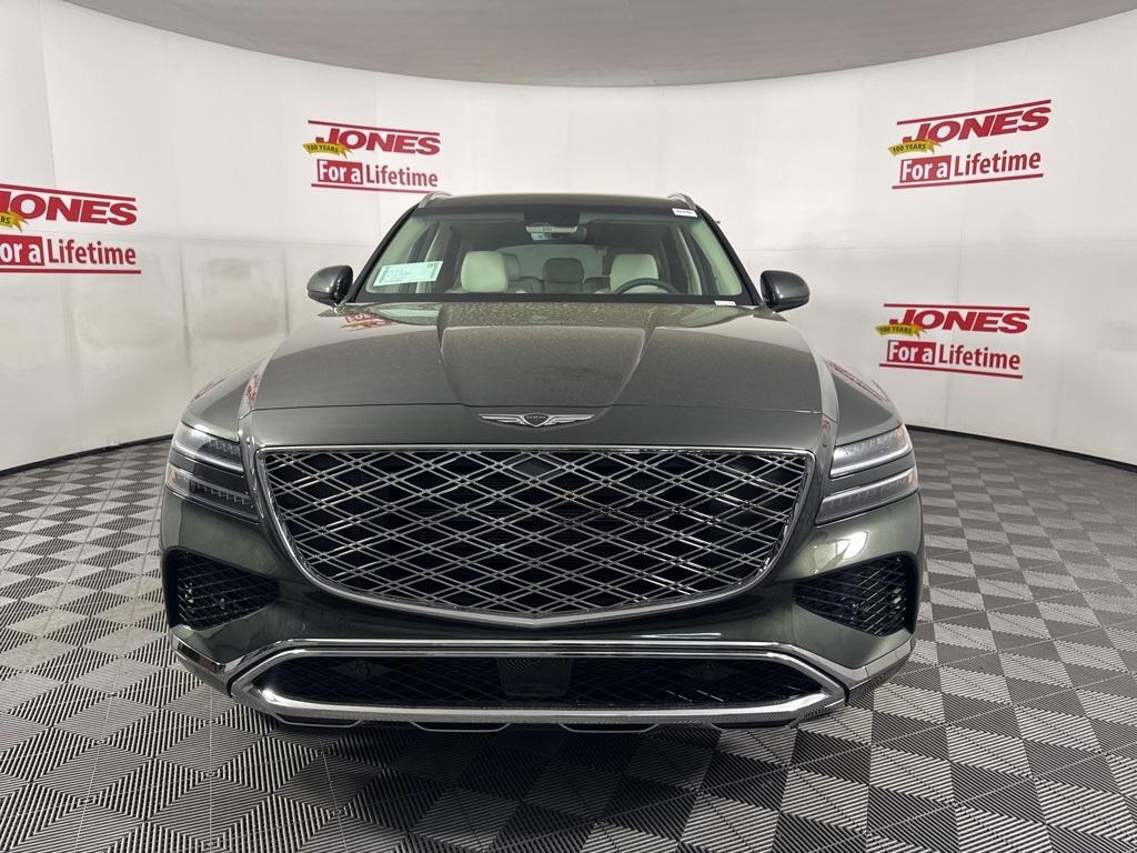 new 2025 Genesis GV80 car, priced at $61,095
