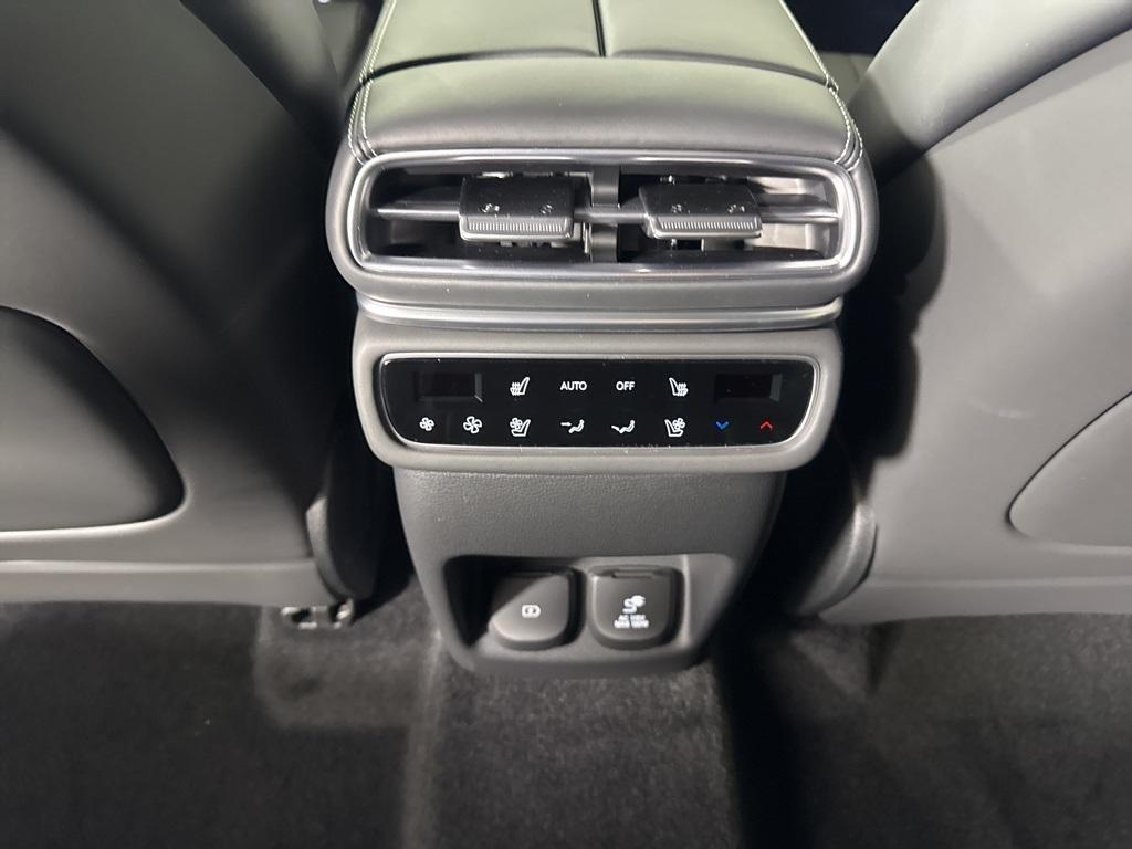 new 2025 Genesis GV80 Coupe car, priced at $88,270