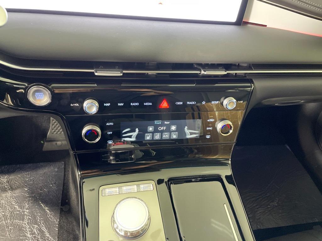 new 2026 Genesis G80 car, priced at $61,230