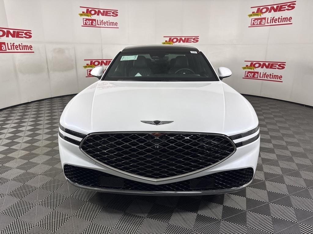 new 2026 Genesis G90 car, priced at $105,450