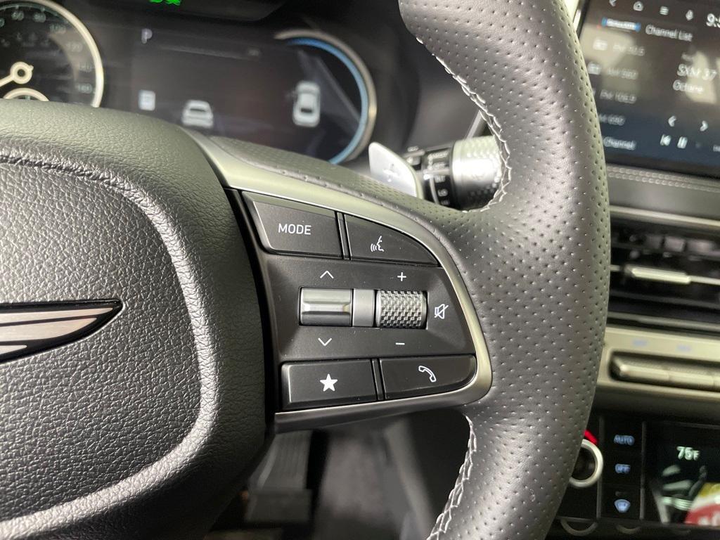 new 2026 Genesis G70 car, priced at $48,090