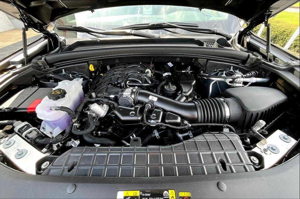 new 2025 Jeep Grand Cherokee car, priced at $34,991