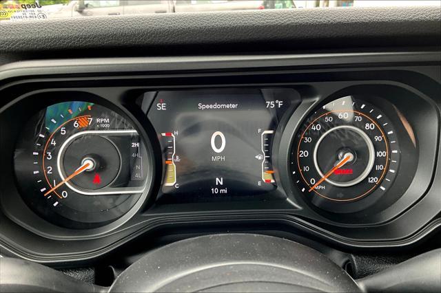 new 2025 Jeep Wrangler car, priced at $44,071