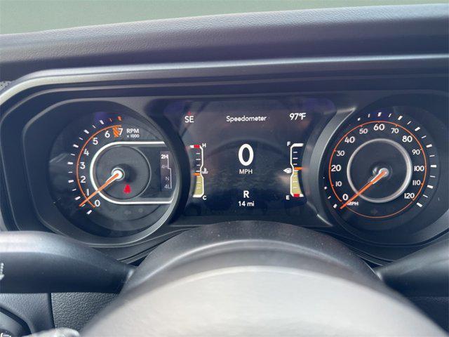 new 2025 Jeep Gladiator car, priced at $45,993