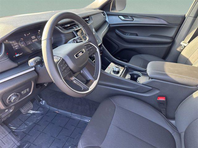 new 2025 Jeep Grand Cherokee car, priced at $36,224