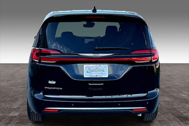 new 2025 Chrysler Pacifica car, priced at $39,474