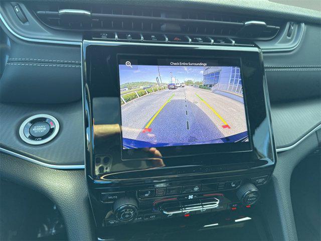 new 2025 Jeep Grand Cherokee car, priced at $40,635