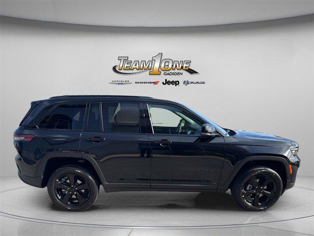 new 2025 Jeep Grand Cherokee car, priced at $40,635