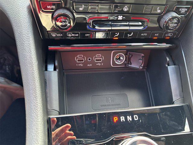 new 2025 Jeep Grand Cherokee L car, priced at $39,657