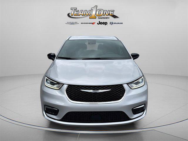 new 2026 Chrysler Pacifica car, priced at $40,447