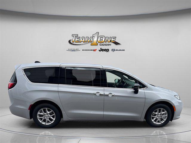 new 2026 Chrysler Pacifica car, priced at $40,447