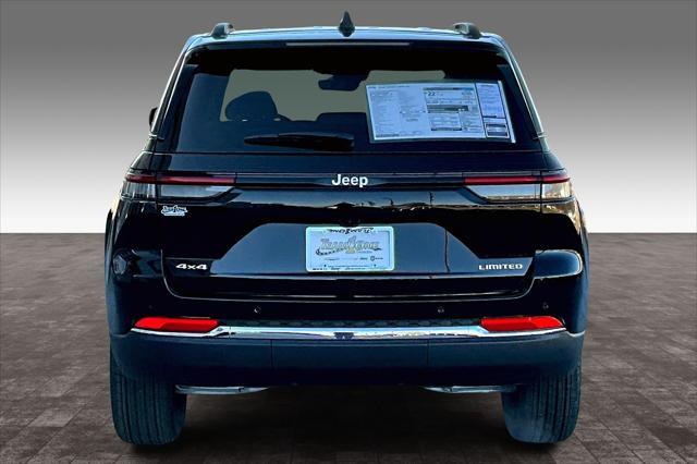 new 2025 Jeep Grand Cherokee car, priced at $45,290