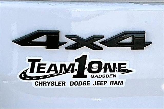 new 2025 Jeep Grand Cherokee car, priced at $42,145