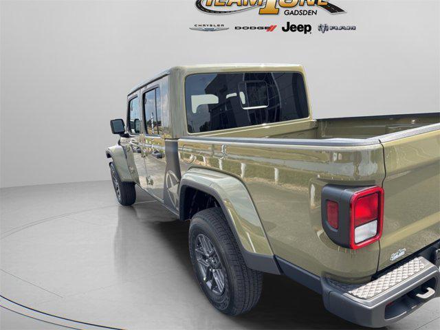 new 2025 Jeep Gladiator car, priced at $43,246