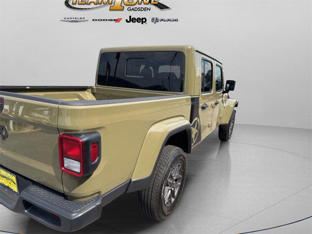 new 2025 Jeep Gladiator car, priced at $43,246