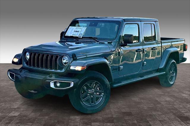 new 2024 Jeep Gladiator car, priced at $43,802