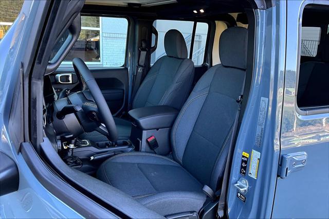 new 2024 Jeep Gladiator car, priced at $43,802