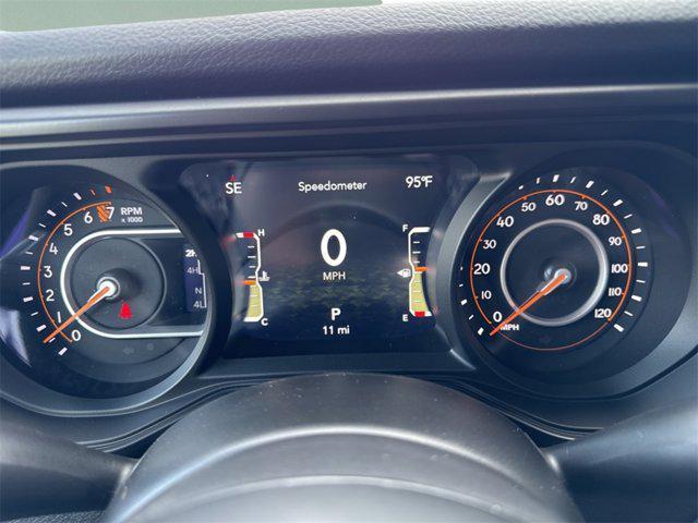 new 2025 Jeep Gladiator car, priced at $42,747