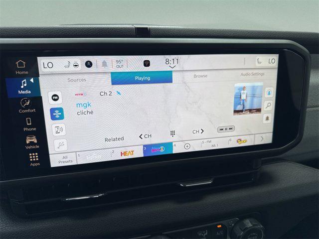 new 2025 Jeep Gladiator car, priced at $42,747