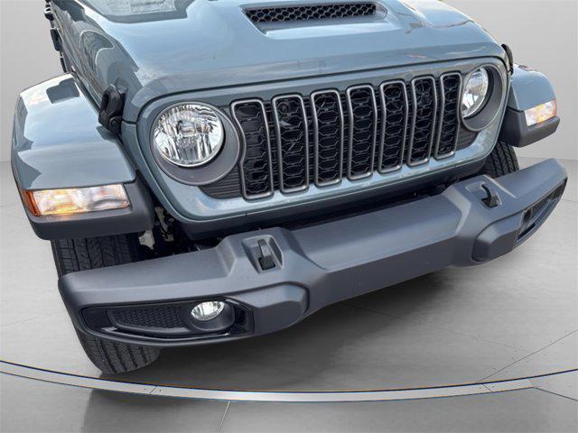 new 2025 Jeep Gladiator car, priced at $42,747