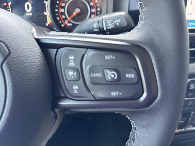 new 2025 Jeep Gladiator car, priced at $42,747