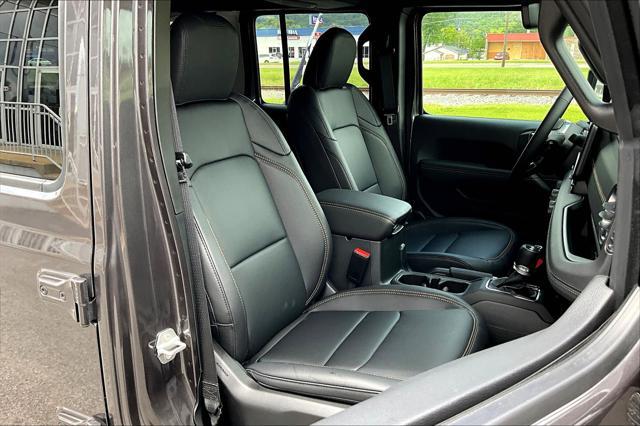 new 2025 Jeep Wrangler car, priced at $54,497