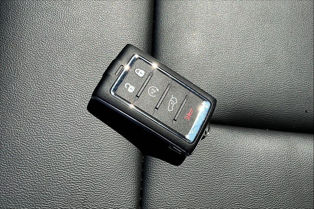 new 2025 Jeep Grand Cherokee L car, priced at $43,993